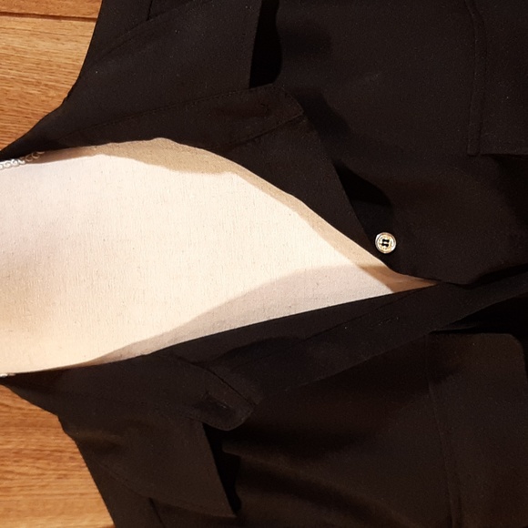 Calvin Klein Black Button-Down Shirt (Small) - Picture 3 of 10